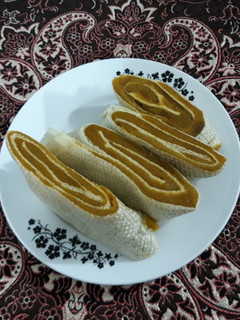 عکسی از دستور حلوا رولی
