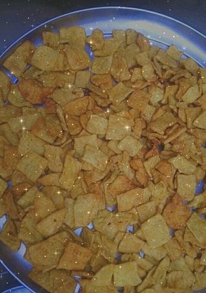 A picture of Spicey crackers.