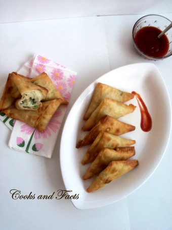 Easy Steps Make Recipes Potato and Cheese filled Samosas / Fried Pastries the  Makes Drooling Really Delicious.