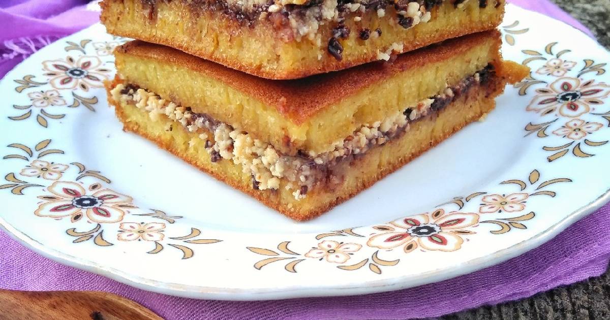  Resep  Martabak  Terang Bulan Enak dan Lembut  oleh 