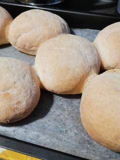"Igazi"zsemle gluténmentesen recept fotója