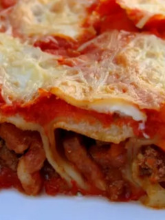 Una foto de Canelones de pollo