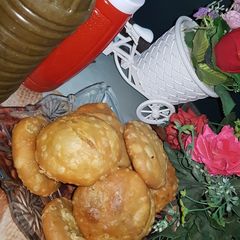 A picture of Crispy chicken mongh daal Kachori😋.