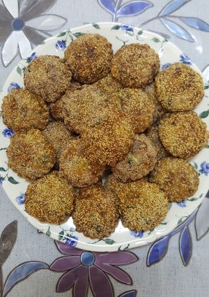 A picture of Eggplant's hara kabab.