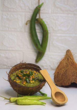 A picture of Turai ke chilke ki chutney.