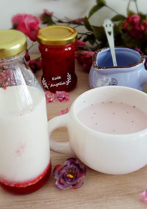 Foto resep Susu strawberry dengan strawberry asli/strawberry milk