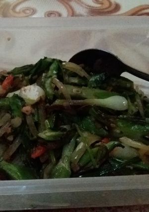 Foto resep Oseng kucai kecipir dengan bombai