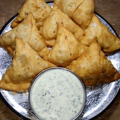 Aloo Ky Samosay A picture of Aloo Ky Samosay.