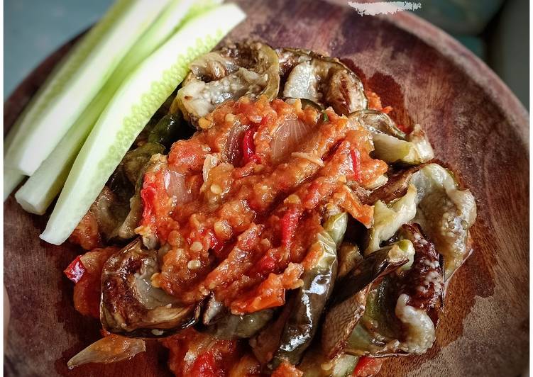 🍆Terong Penyet Sambel Kemiri Terasi😋