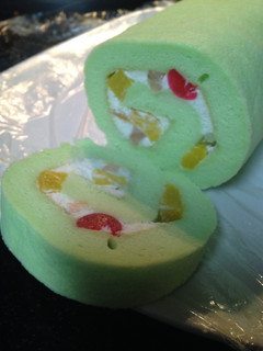 Foto resep Japanese fruit roll cake