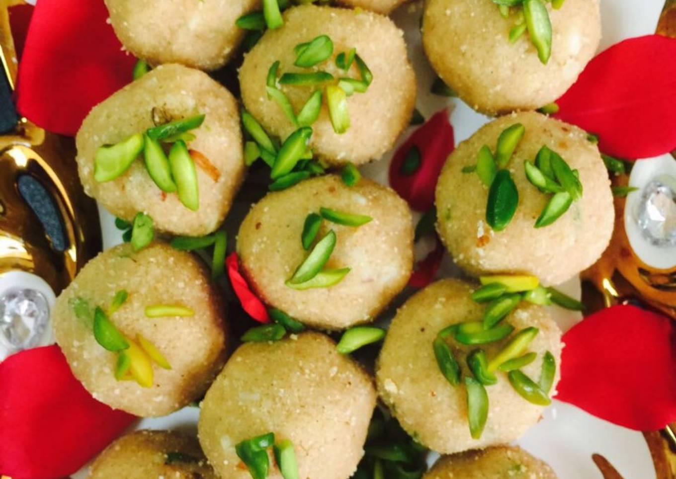 Recipe of Speedy Churma Laddu