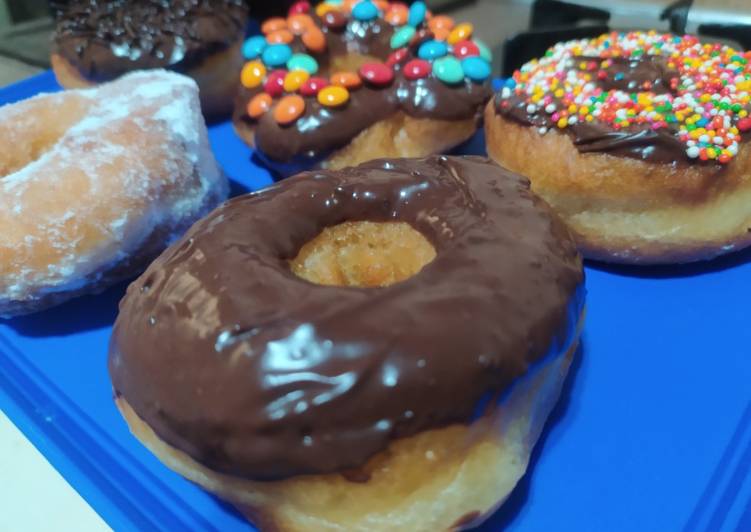 Bagaimana Membuat Donat kentang yang Lezat Sekali
