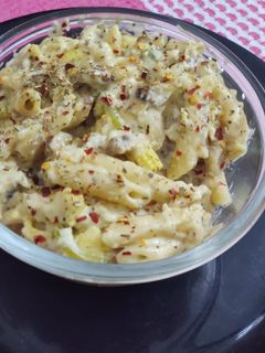 वाइट सॉस पास्ता (White Sauce Pasta recipe in Hindi) रेसिपी मुख्य फोटो