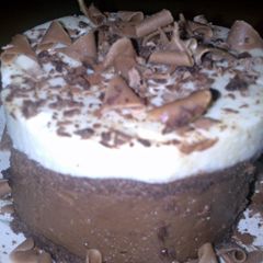 A picture of Sig's Chocolate Cheescake.