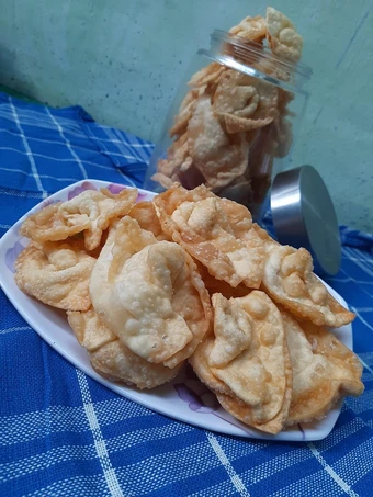 Cara Mudah Membuat Resep  Pangsit goreng ekonomis yang Enak, Bikin Ketagihan