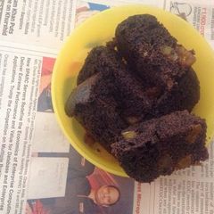 A picture of Chocolate Apricot Cup Cake.