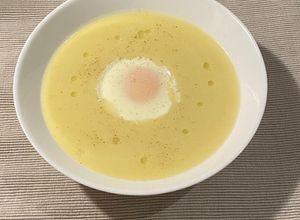 Foto principal de Crema parmentier amb ou poche 🥔🥚