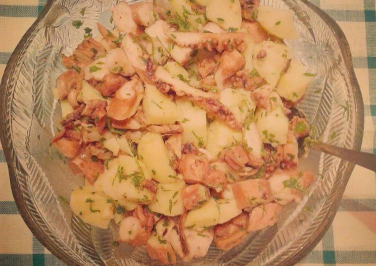 Insalata di polpo e patate con salsa citronette (ricetta light)