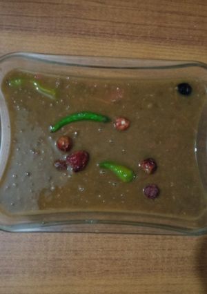 A picture of Masoor Ki Daal(Kaali Daal) With Boil Rice.