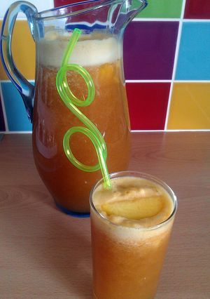 A picture of Vickys Sparkling Peach Tea, GF DF EF SF NF.