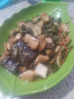 Foto resep Tumis Terong Tahu Teri Cabai Hijau