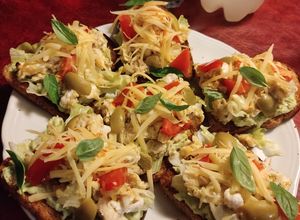 Una foto de Bruschettas vegetarianas