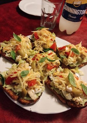 Una foto de Bruschettas vegetarianas