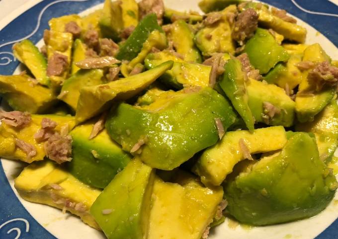 Insalata Avocado e Tonno