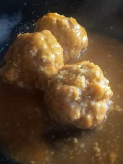 Una foto de Albóndigas al Varoma con salsa española (Thermomix)