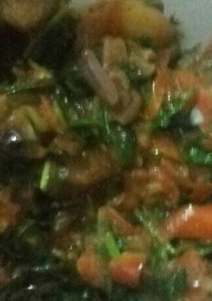 A picture of Wet fried beef.