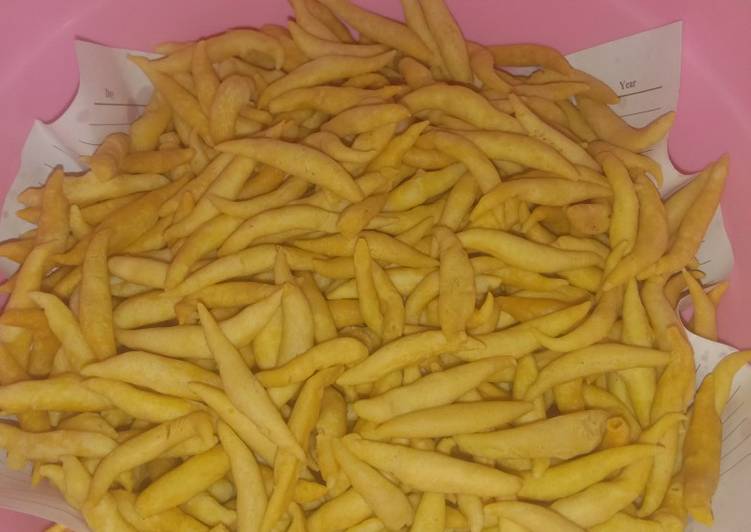 Langkah Mudah untuk Menyiapkan Kue gabus gurih keju yang Lezat