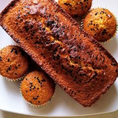 CORN BREAD/UGALI CAKE. 😋🍞 A picture of CORN BREAD/UGALI CAKE. 😋🍞.