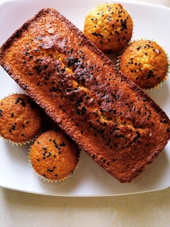 A picture of CORN BREAD/UGALI CAKE. 😋🍞.