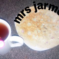 A picture of Tea with egg.