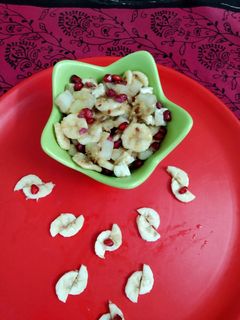 उपवासाच सलाड (Upvasach Salad Recipe In Marathi) रेसिपी चे मुख्य फोटो