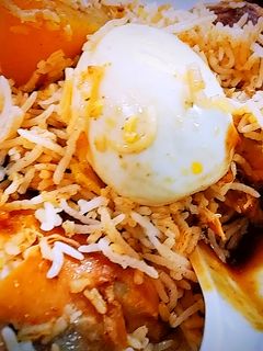 এগ চিকেন বিরিয়ানী (egg chicken biryani recipe in Bengali) রেসিপির প্রধান ছবি