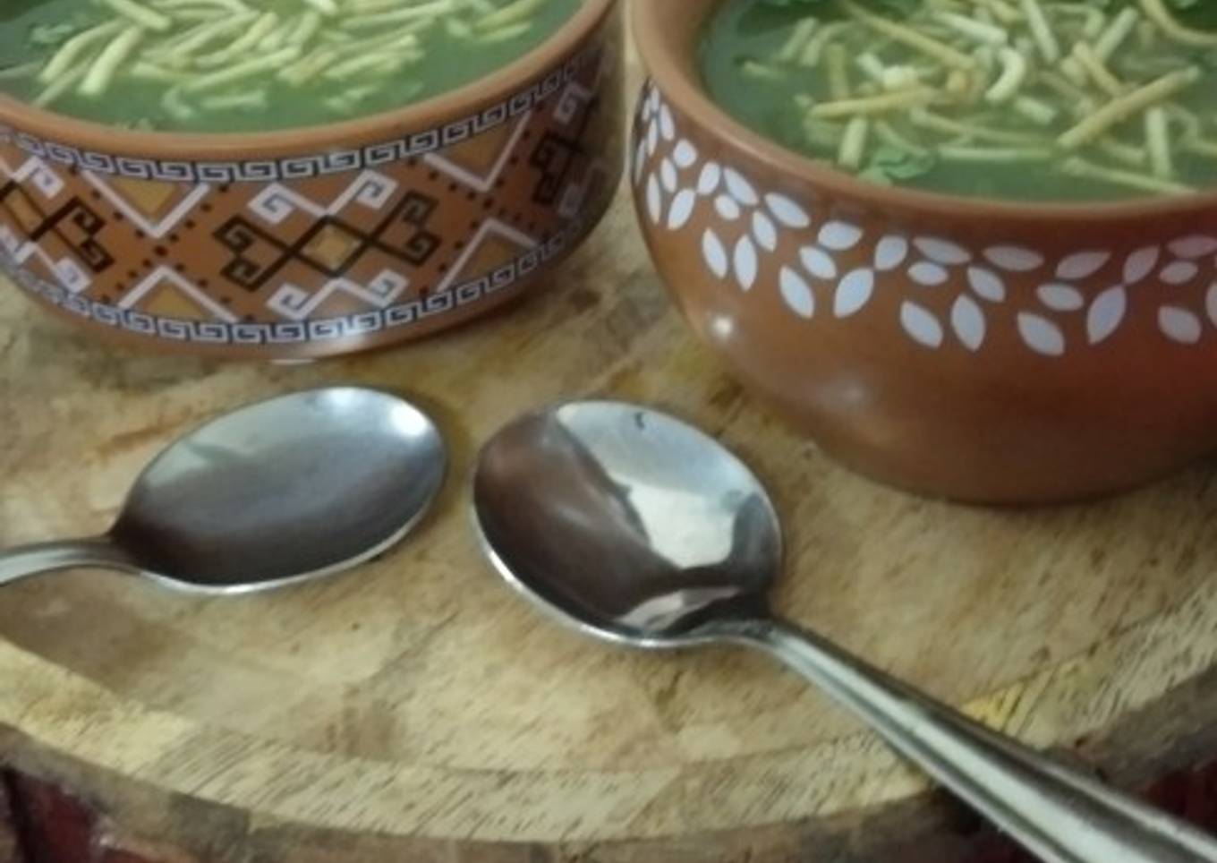Palak cauliflower stem soup