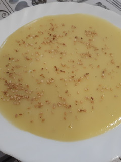 Una foto de Puré de puerro y patatas en olla GM D