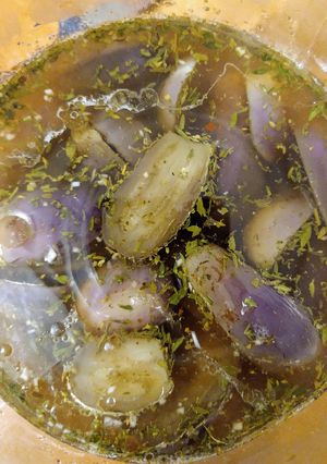Una foto de Berenjenas baby en escabeche suave