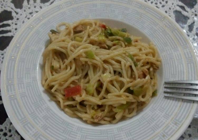 Simple Way to Prepare Favorite Saucy Spaghetti