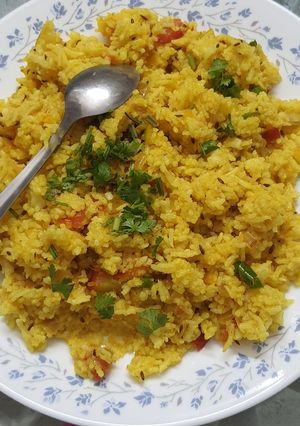 फ्राइड चावल (fried chawal recipe in Hindi) रेसिपी मुख्य फोटो