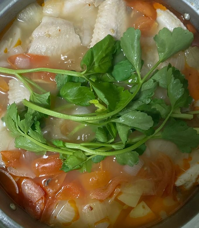 รูปของ ต้มยำไก่ใส่มันฝรั่ง