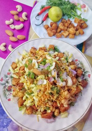A picture of Paneer Pickle Bhel.