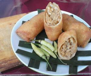 Resep Terbaik LUMPIA SEMARANG ala vina Enak Sederhana