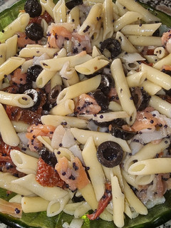 Una foto de Ensalada de pasta con ahumados