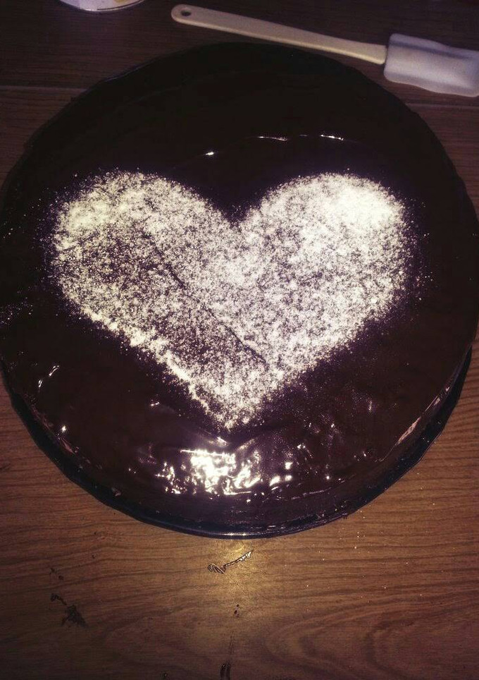 Una foto de Torta brownie de doble chocolate