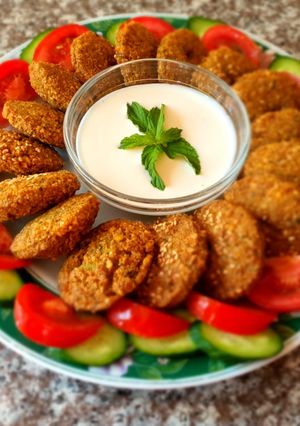 A picture of Homemade Falafel 😋.
