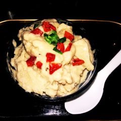 A picture of Apple custard ice cream.