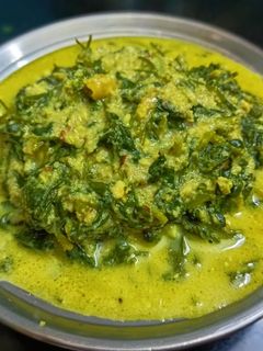 मेथीची पातळ भाजी (methichi patad bhaji recipe in marathi) रेसिपी चे मुख्य फोटो