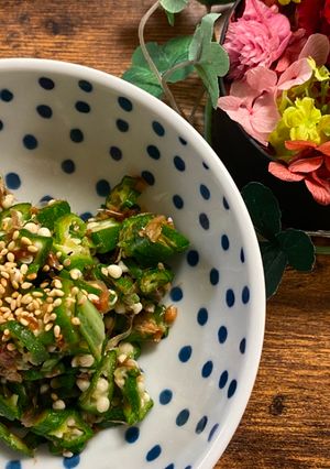 A picture of Okra soy sauce salad.